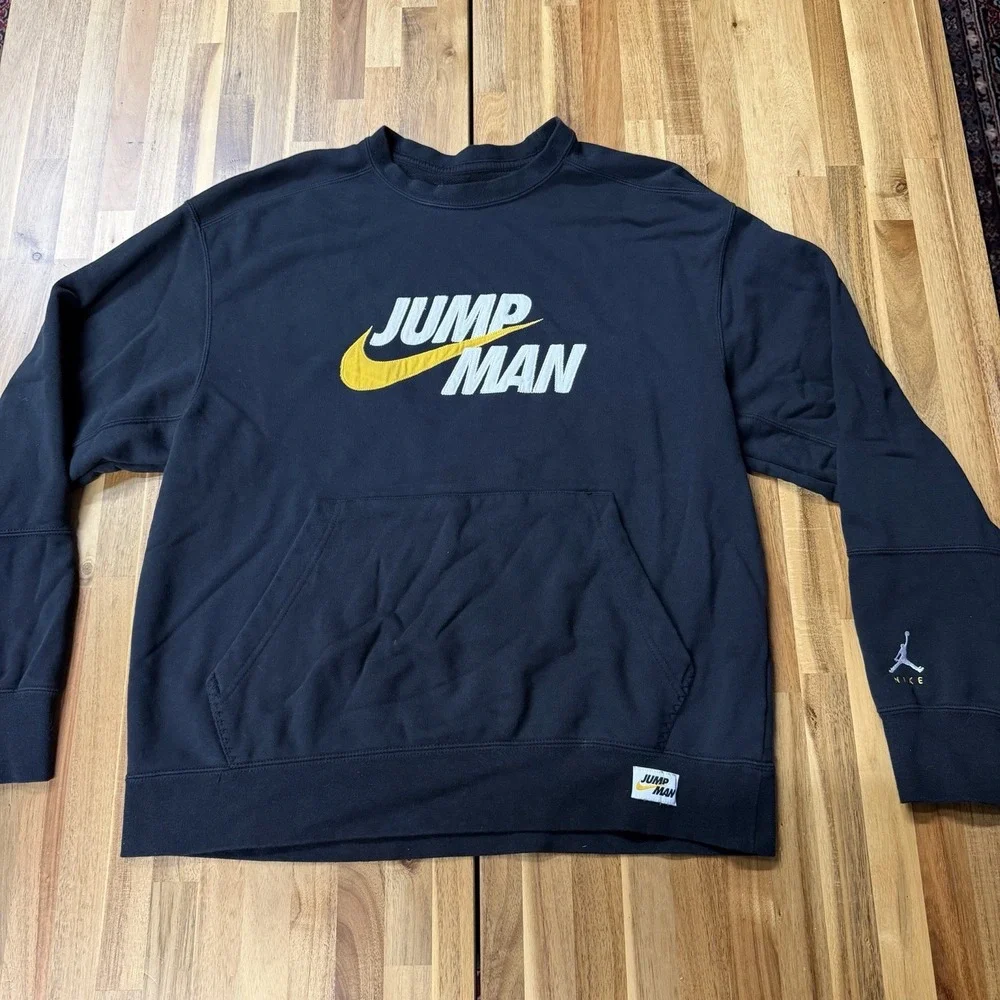 Nike Air Jordan Jumpman Crew Sweatshirt Black Embroidered Logo Mens L